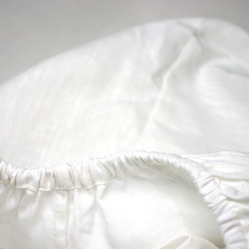 Drap housse en chanvre textile blanc