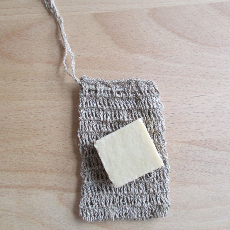 Sac à savon en ortie crochetée