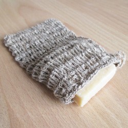 Sachet à savon en ortie crochetée