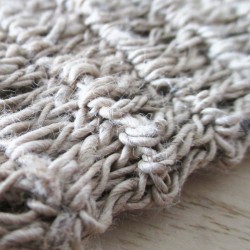 Gant et sachet à savon en ortie crochetée pour nettoyer le corps