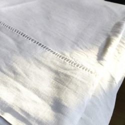 Drap plat ancien en métis de lin