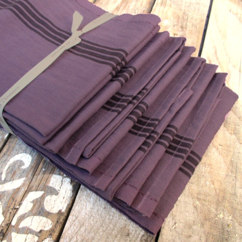 Torchon Charvet Editions Aubergine pur lin épais et doux
