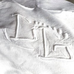 Drap blanc en métis 202 x 300 cm Brodé L et G